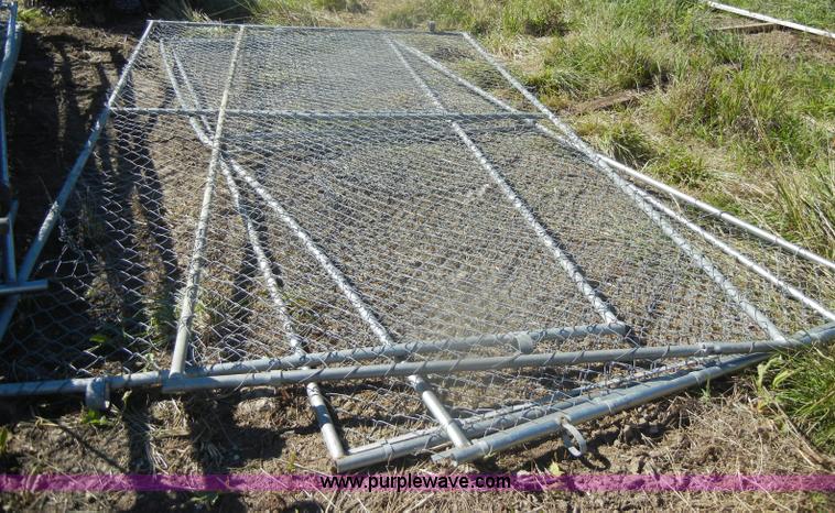 image for item K9879 Approximately 23 assorted styles of chain link gates