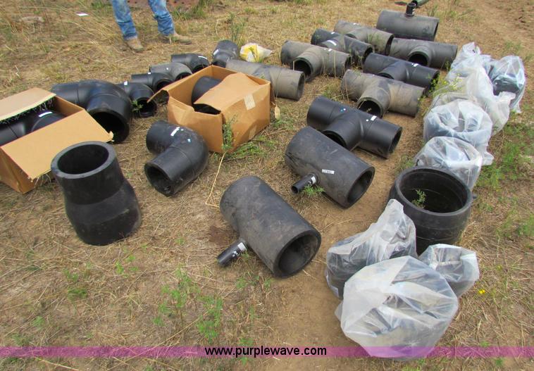 image for item N9156 Assorted poly pipe fixings