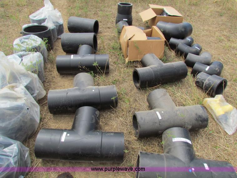 image for item N9156 Assorted poly pipe fixings