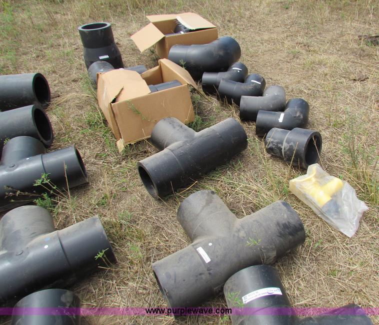 image for item N9156 Assorted poly pipe fixings