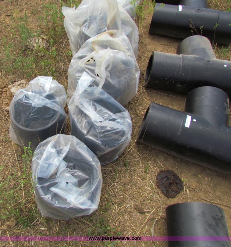 image for item N9156 Assorted poly pipe fixings