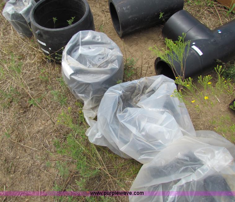 image for item N9156 Assorted poly pipe fixings