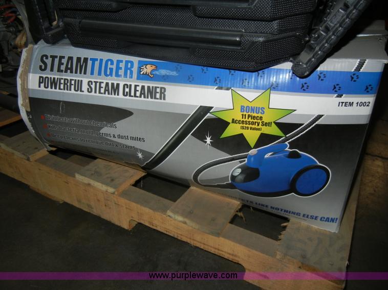 image for item N9687 Assorted untested returns