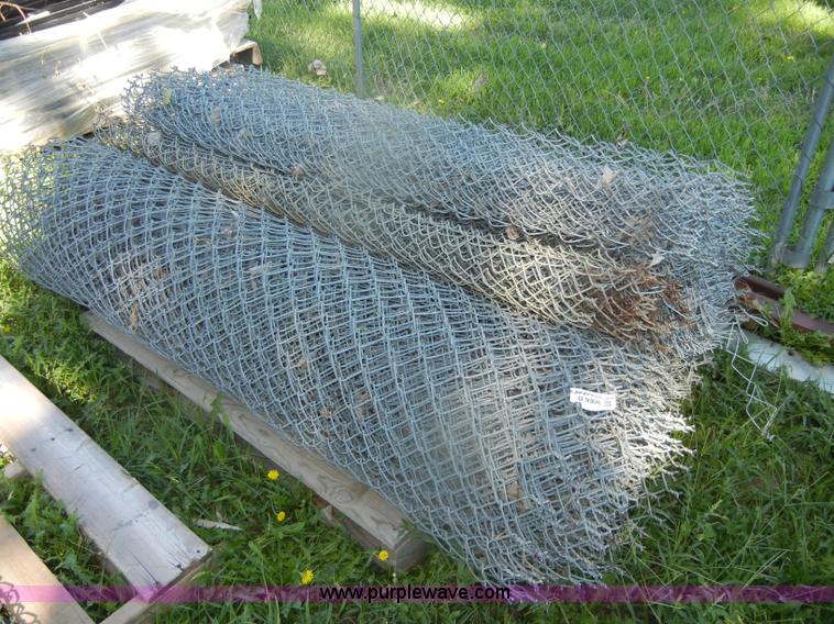 image for item U9308 Approximately four rolls of chain link fence