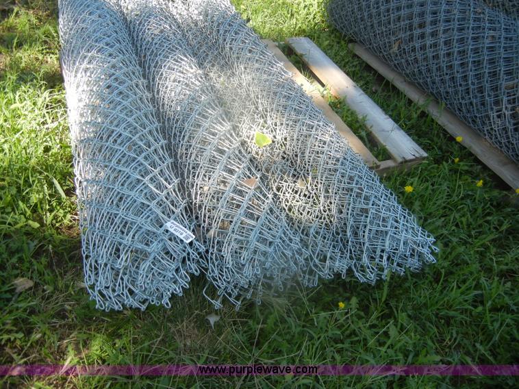 image for item U9319 Approximately four partial rolls of chain link fence