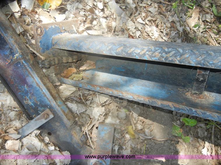 image for item U9321 Grand, Inc car lift