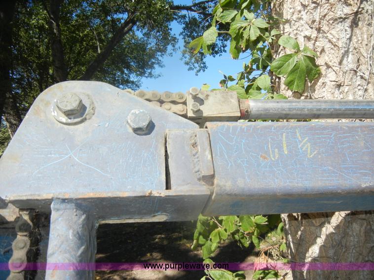 image for item U9321 Grand, Inc car lift