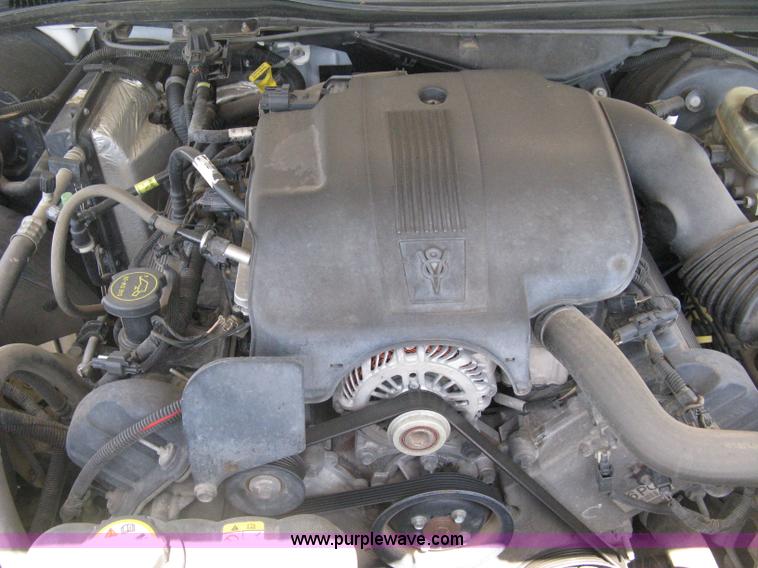 image for item A6469 2005 Ford Crown Victoria Police Interceptor