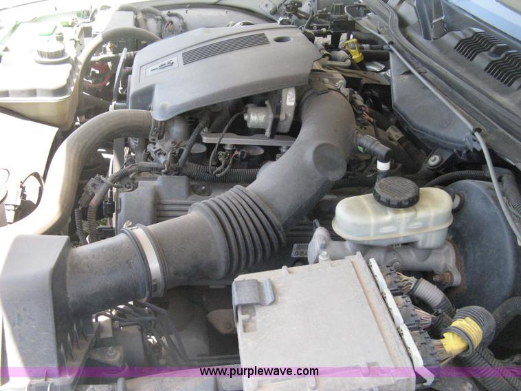 image for item A6469 2005 Ford Crown Victoria Police Interceptor