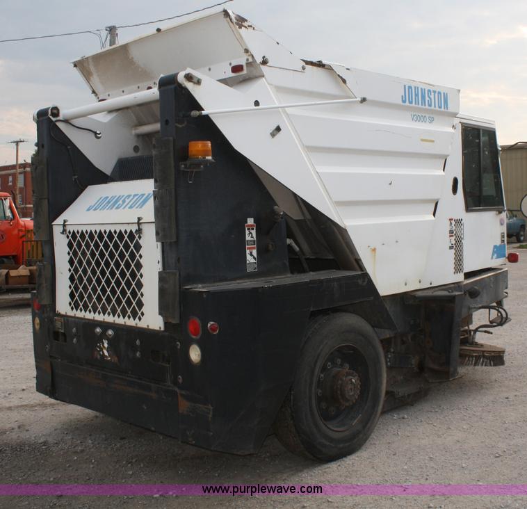 image for item B6884 1996 Johnston V3000SP street sweeper