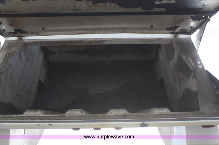 image for item B6884 1996 Johnston V3000SP street sweeper