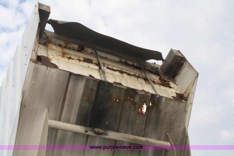 image for item B6884 1996 Johnston V3000SP street sweeper