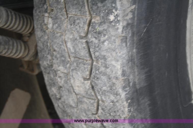 image for item B6884 1996 Johnston V3000SP street sweeper