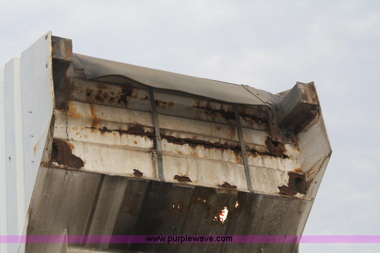 image for item B6884 1996 Johnston V3000SP street sweeper