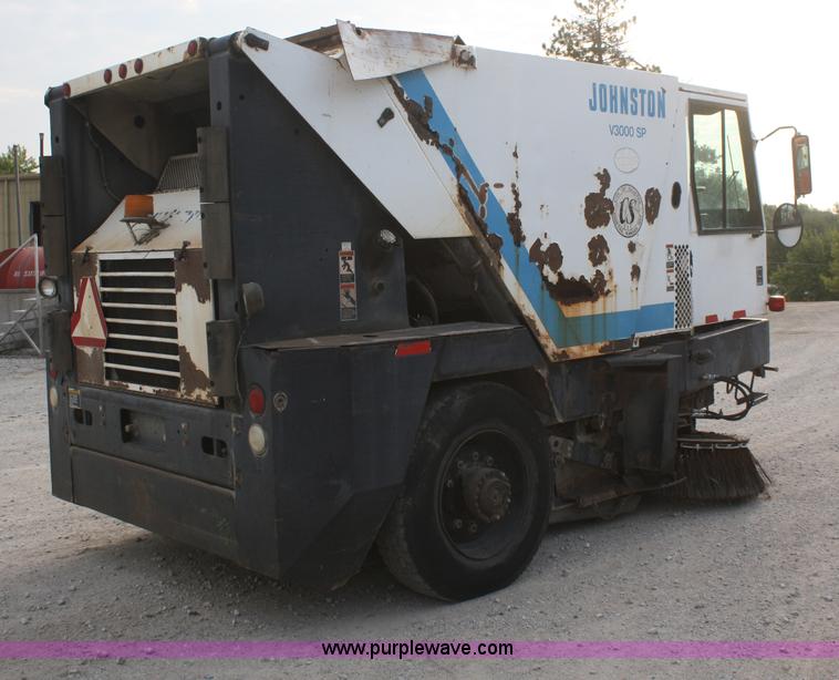 image for item B6885 1994 Johnston V3000SP street sweeper