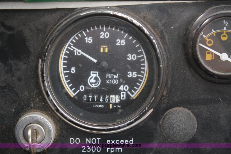 image for item B6885 1994 Johnston V3000SP street sweeper