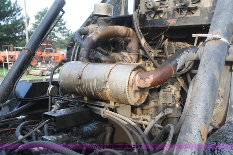 image for item B6885 1994 Johnston V3000SP street sweeper