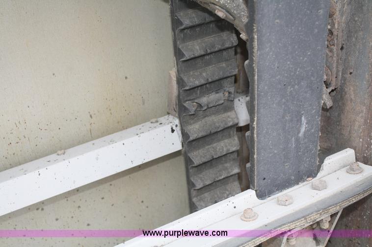 image for item B6885 1994 Johnston V3000SP street sweeper