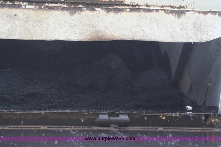 image for item B6885 1994 Johnston V3000SP street sweeper