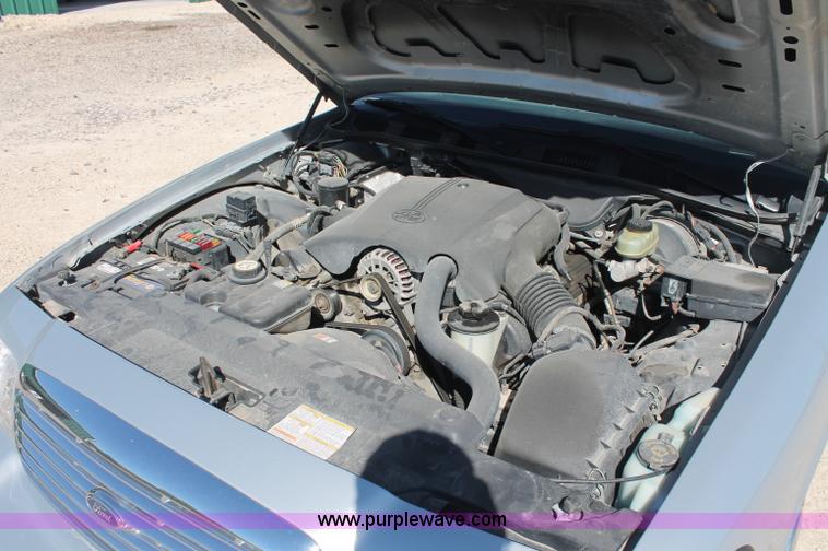 image for item C2805 2001 Ford Crown Victoria Police Interceptor