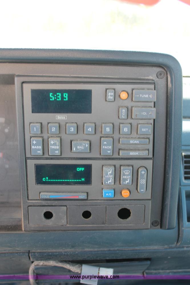 image for item C2806 1990 Chevrolet 2500 pickup truck