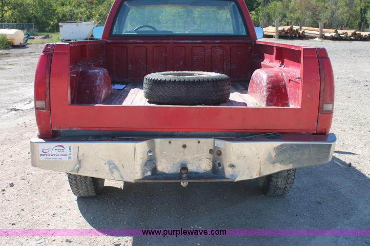 image for item C2806 1990 Chevrolet 2500 pickup truck
