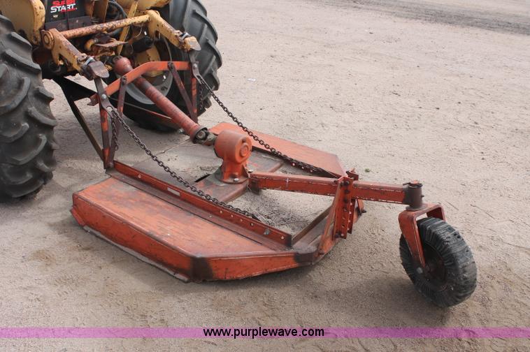 image for item C2821 1965 Allis Chalmers tractor