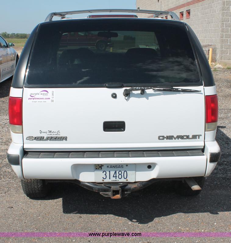 image for item C2852 1997 Chevrolet Blazer SUV