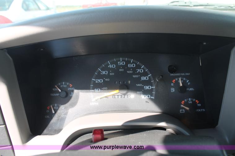 image for item C2852 1997 Chevrolet Blazer SUV