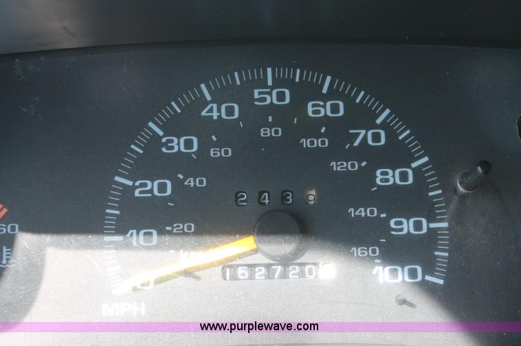 image for item C2852 1997 Chevrolet Blazer SUV