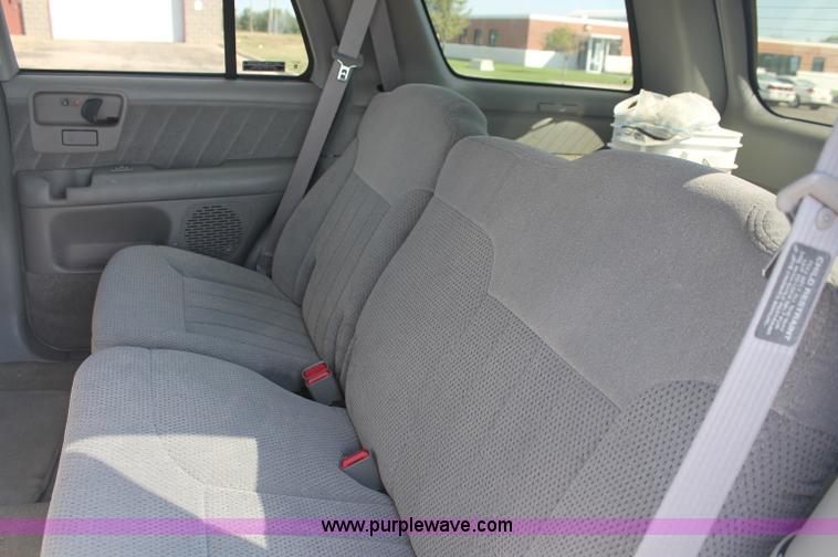 image for item C2852 1997 Chevrolet Blazer SUV