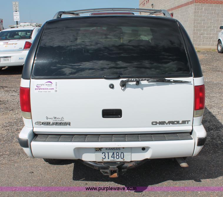 image for item C2852 1997 Chevrolet Blazer SUV