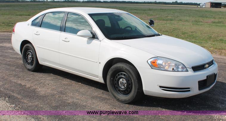 image for item C2853 2006 Chevrolet Impala Police