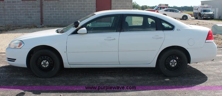 image for item C2853 2006 Chevrolet Impala Police