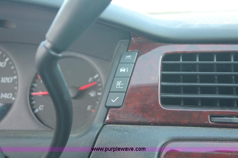 image for item C2853 2006 Chevrolet Impala Police