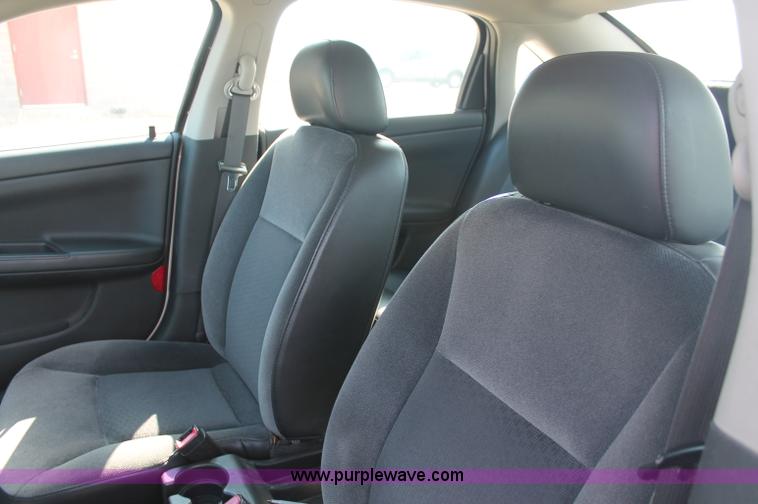 image for item C2853 2006 Chevrolet Impala Police