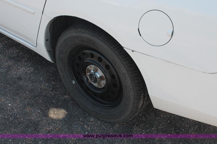 image for item C2853 2006 Chevrolet Impala Police