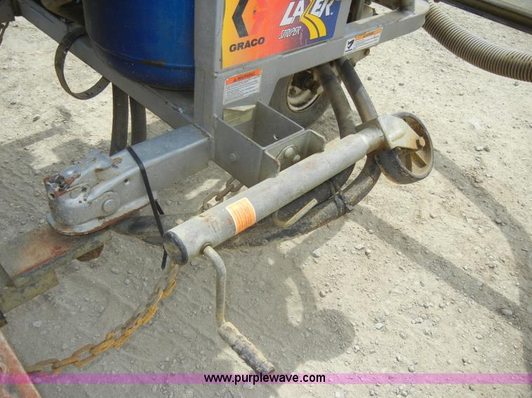 image for item D4409 1988 Ford Econoline 350 paint striper van