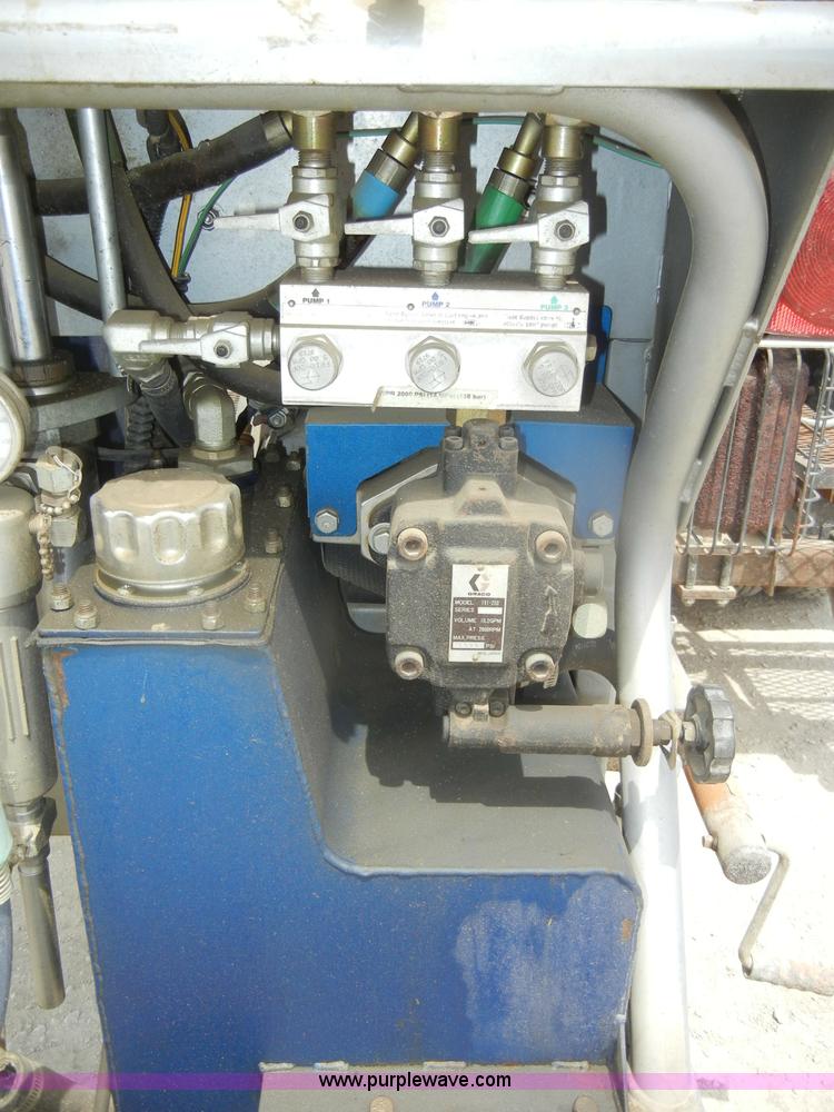 image for item D4409 1988 Ford Econoline 350 paint striper van