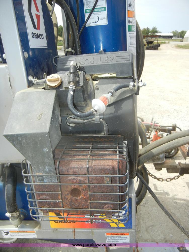 image for item D4409 1988 Ford Econoline 350 paint striper van