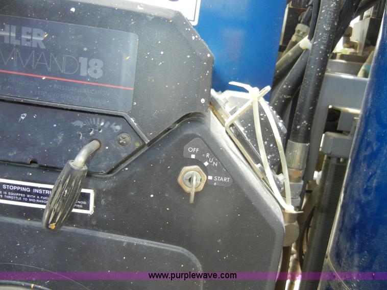 image for item D4409 1988 Ford Econoline 350 paint striper van