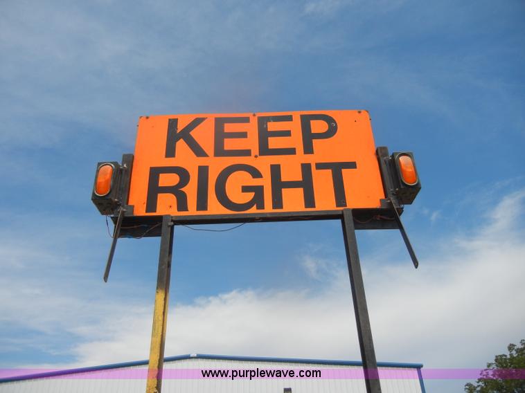 image for item D4409 1988 Ford Econoline 350 paint striper van