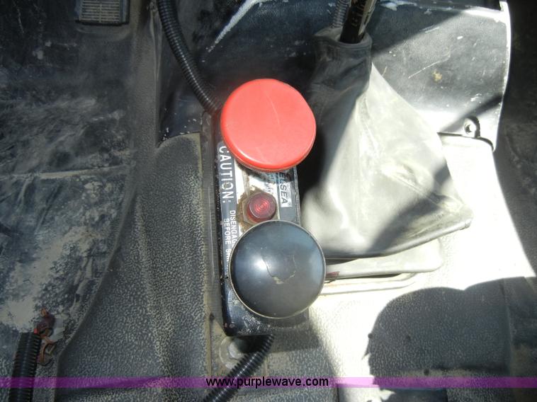 image for item D4417 1990 Chevrolet Kodiak dump truck