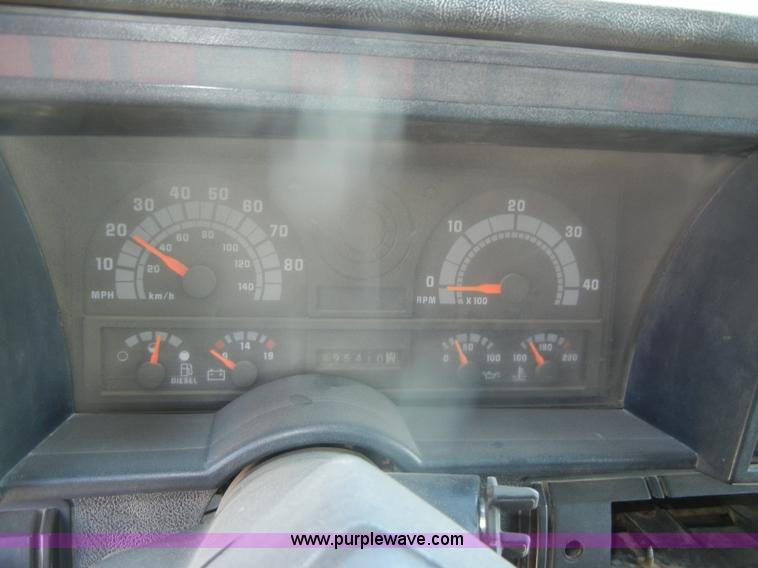 image for item D4417 1990 Chevrolet Kodiak dump truck