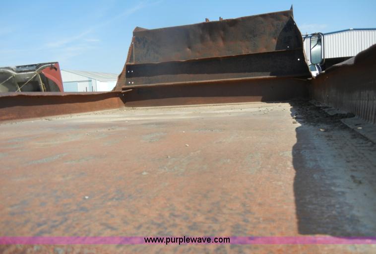 image for item D4417 1990 Chevrolet Kodiak dump truck