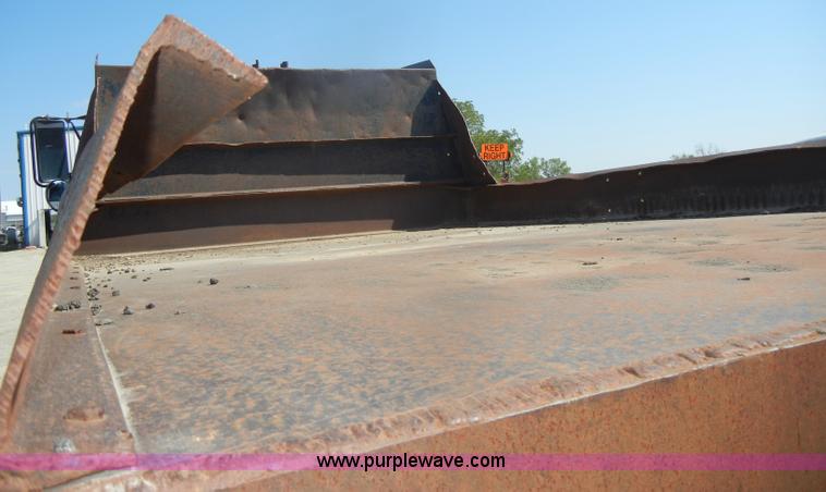 image for item D4417 1990 Chevrolet Kodiak dump truck