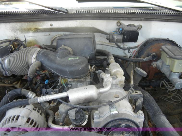 image for item D4420 1996 Chevrolet Cheyenne 1500 pickup truck