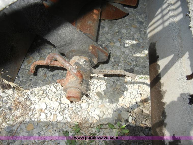 image for item D4423 1980 Blaw-Knox PF500 asphalt overlay machine