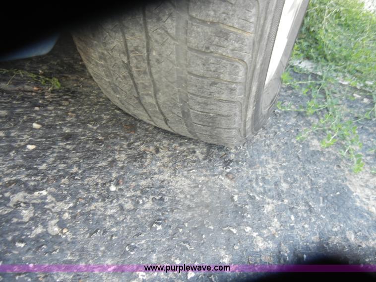 image for item D4476 2006 Ford Taurus SE