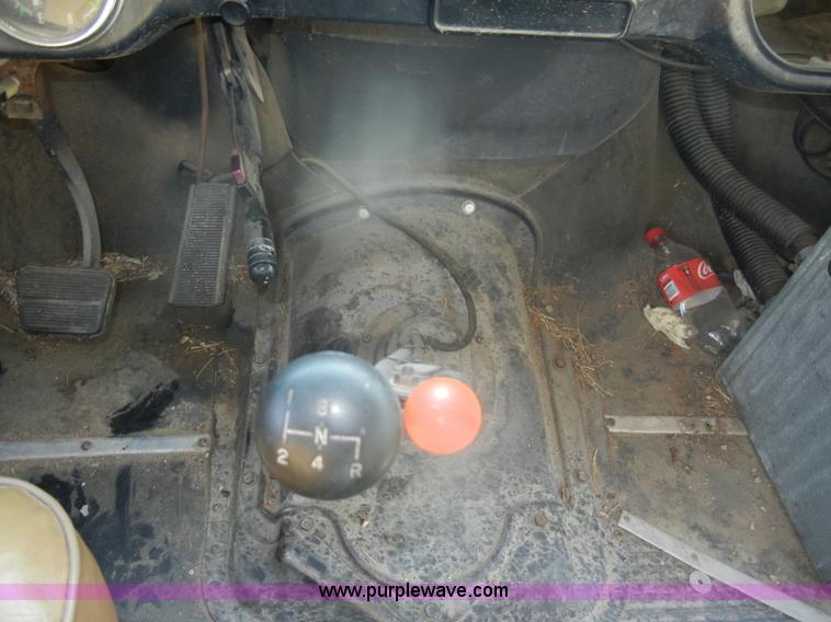 image for item D4493 1990 GMC S6000 Ward school bus